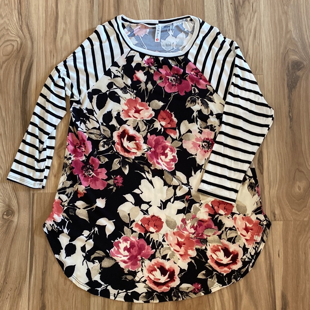 P & Rose Tunic Top